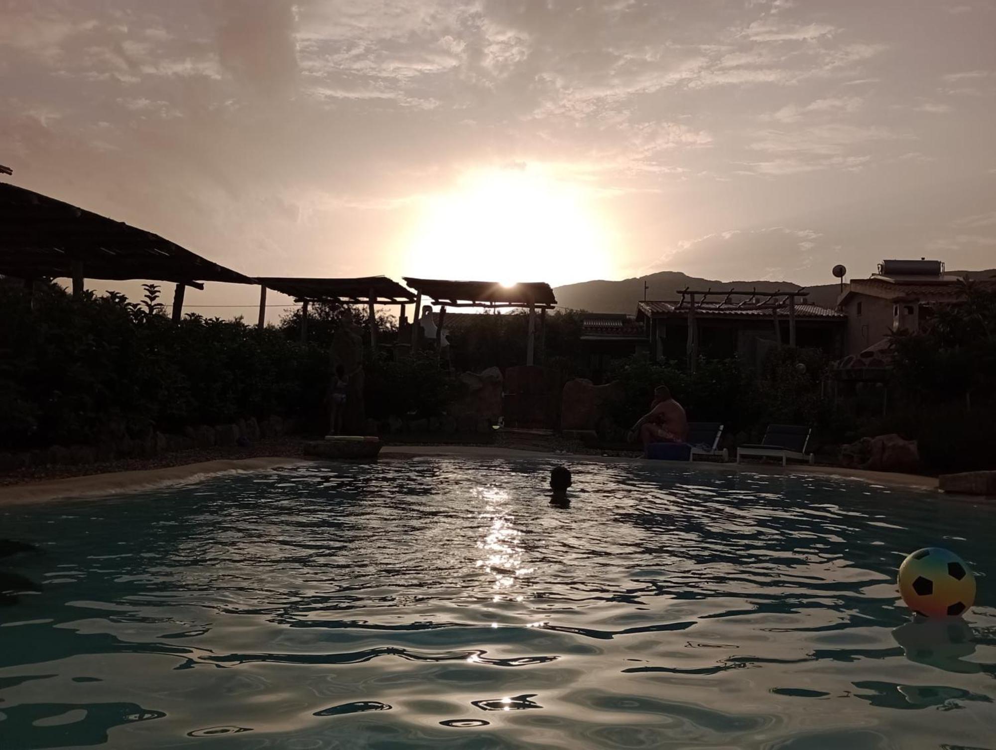 Vila Cuccuru Relax - A Iun Q9882 Orosei Exteriér fotografie